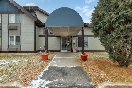 53003 431188 kpoKKB SMjGwgU48xANbnulbGtza2HWLB1nRHKibCG4 68bf8186df306.jpg