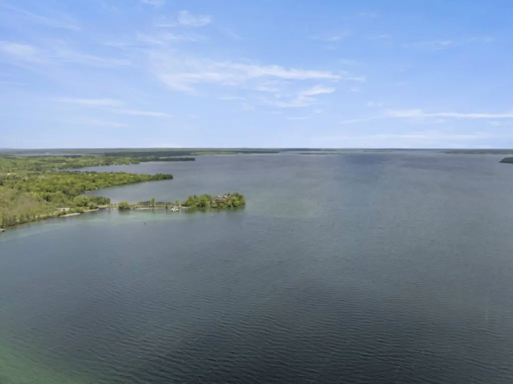 walker leech lake summer