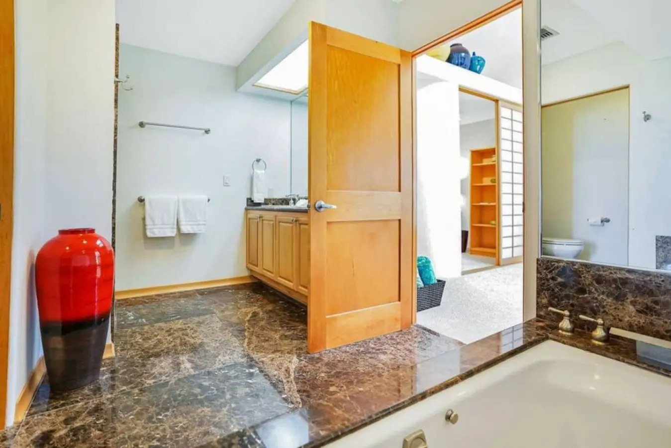 53003 138770 mn3 2gbHVOcFwrbg6pot y1fIyBpxS3shfQuZD 59A 694a7d29f1d43.jpg