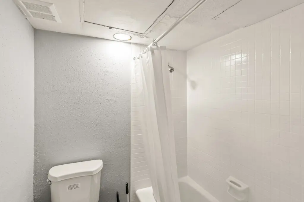 53003 150140 VB28c2E3yvWZE rcRX4E9m 7SxAE9e2 dmcL8QRaM 64110fad795d7.jpg