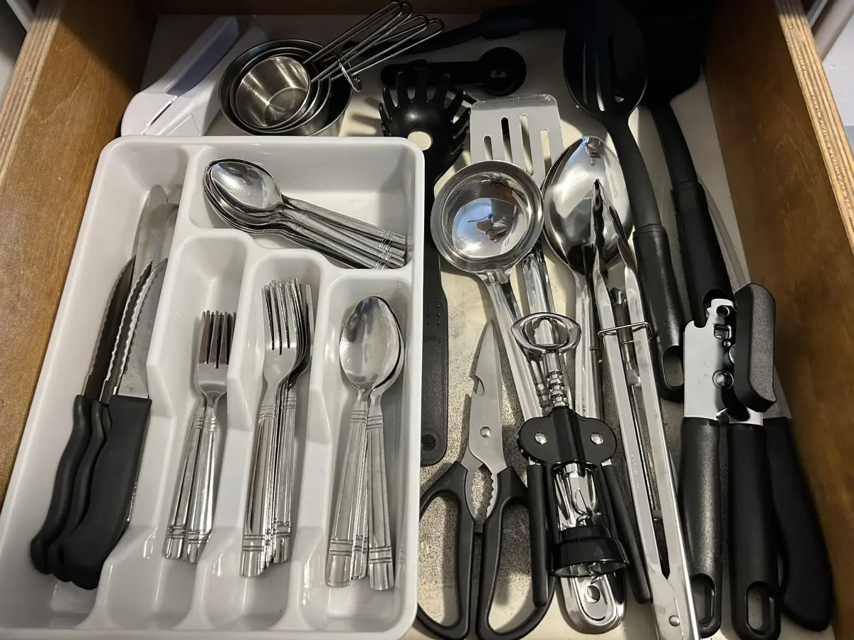 53003 159688 3yHJonb6C4Yevu4xrU S 95OdT8IjVxOdMCGysNinr4 659f44e21b71a.jpg