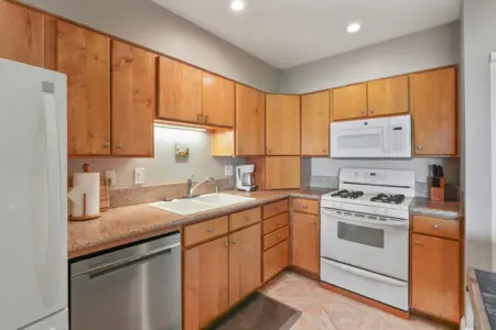 53003 257858 wvTcxsly6a 9qURnobgeEyzzScvfWAvwH6t7bDZp7QU 676703de45401.jpg