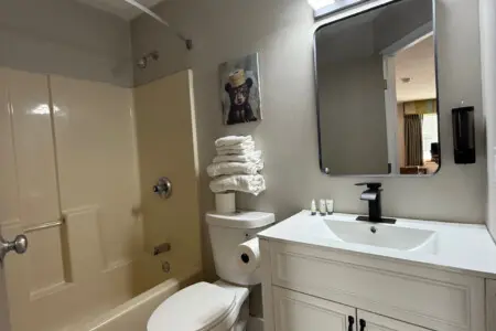 53003 427103 1MnVu5FSuhQUBK9STtFsczCvZqSCazKAGaiXJ419o3M 69782b702c05d.jpg