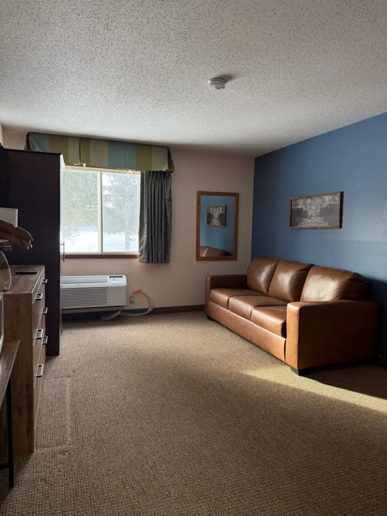 53003 435790 XKvijFyEVWBtfkaaKiMeBWhCQ0YOxsew Ky3Y20 e3c 69782e4215948.jpg