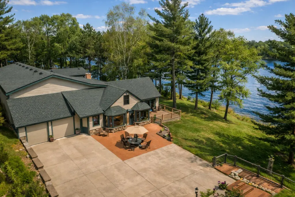 Lakefront vacation rental in Crosslake Minnesota with private dock, patio, and scenic water views